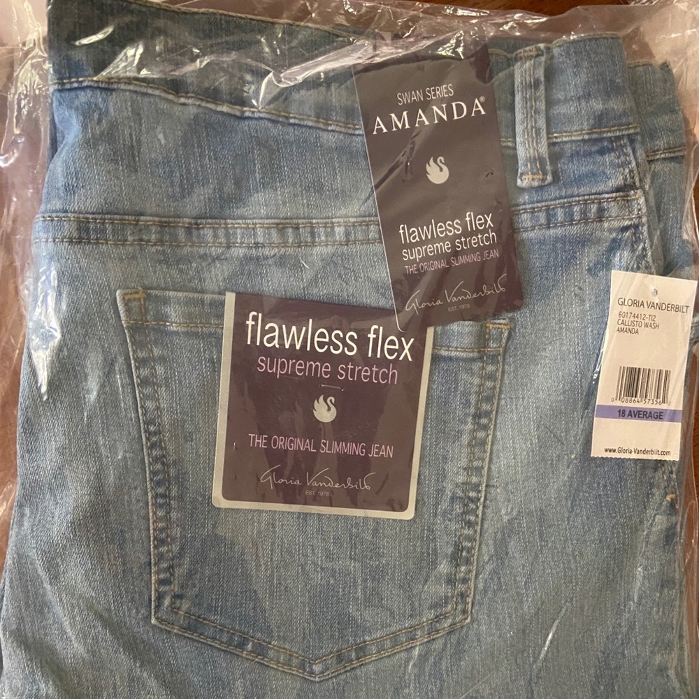 Gloria Vanderbilt jeans